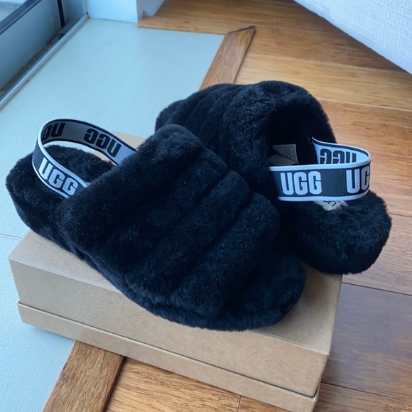 UGG Shoes - UGG Fur Slippers w/ elastic heel strap • Sz. 9